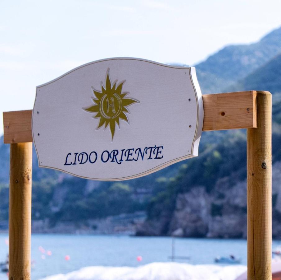 Hotel Oriente Vico Equense Exteriör bild