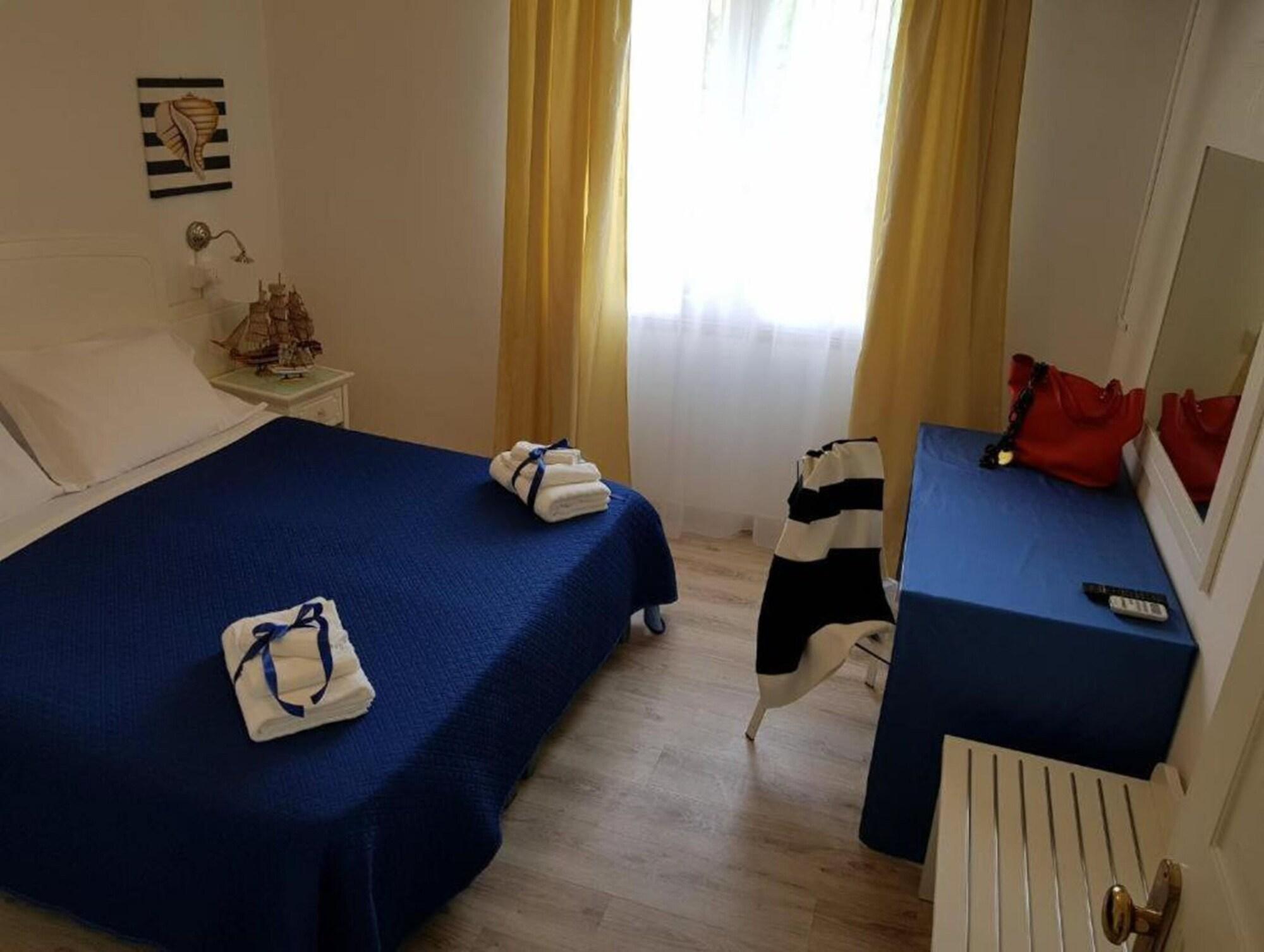 Hotel Oriente Vico Equense Exteriör bild